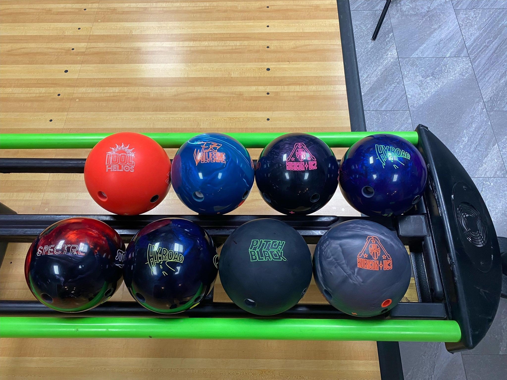 Which Bowling Ball Is Best To Replace the Storm Spectre