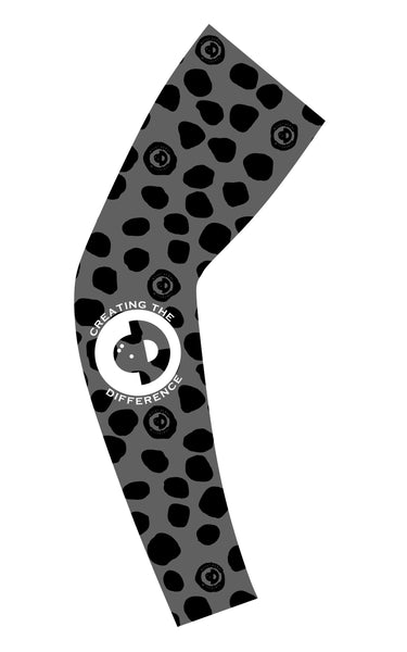 Cheetah Pattern 2 Strike Sleeve